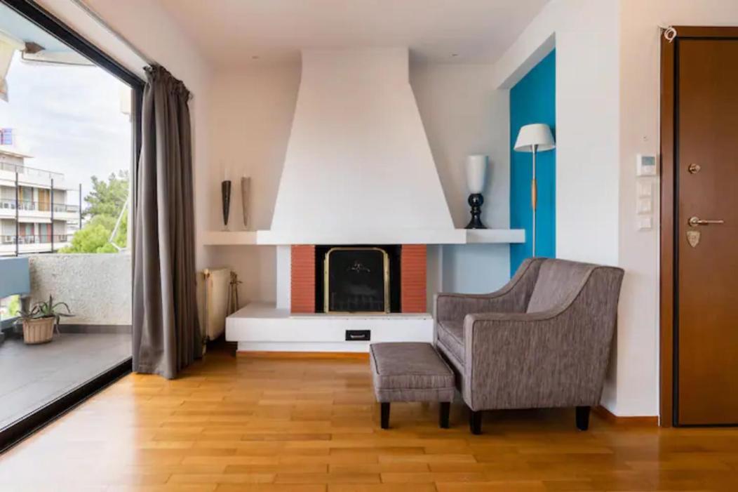 Βright Walled Designed Apt In Glyfada Center Athens Exterior photo