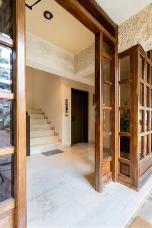 Βright Walled Designed Apt In Glyfada Center Athens Exterior photo